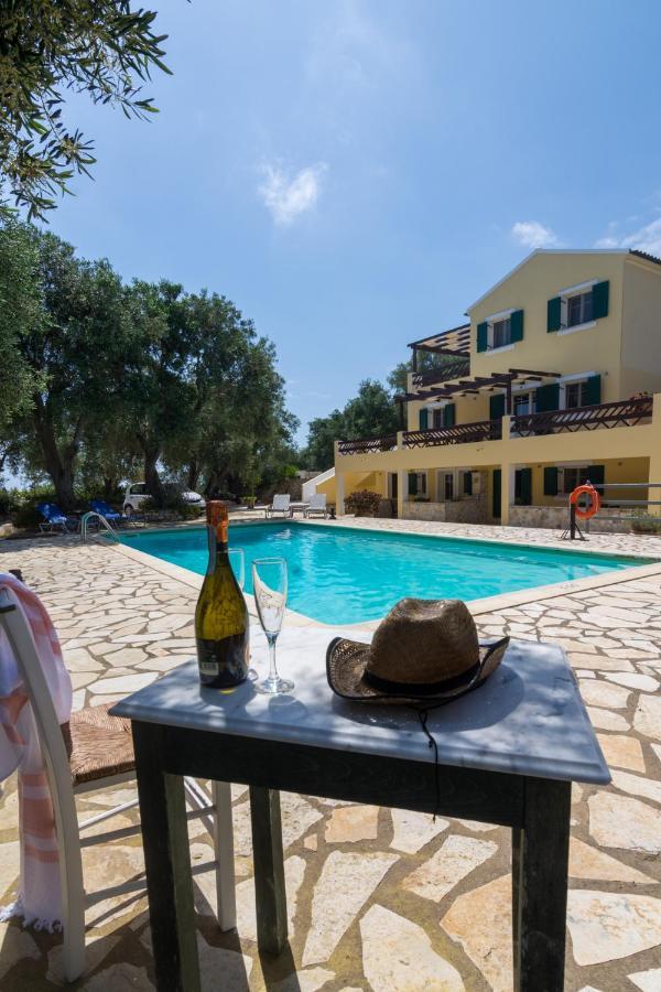 Villa Elaia Suites & Apartments No.3 Гайос Экстерьер фото