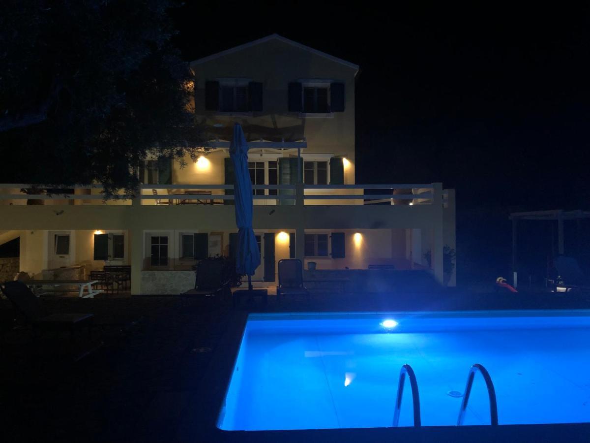 Villa Elaia Suites & Apartments No.3 Гайос Экстерьер фото